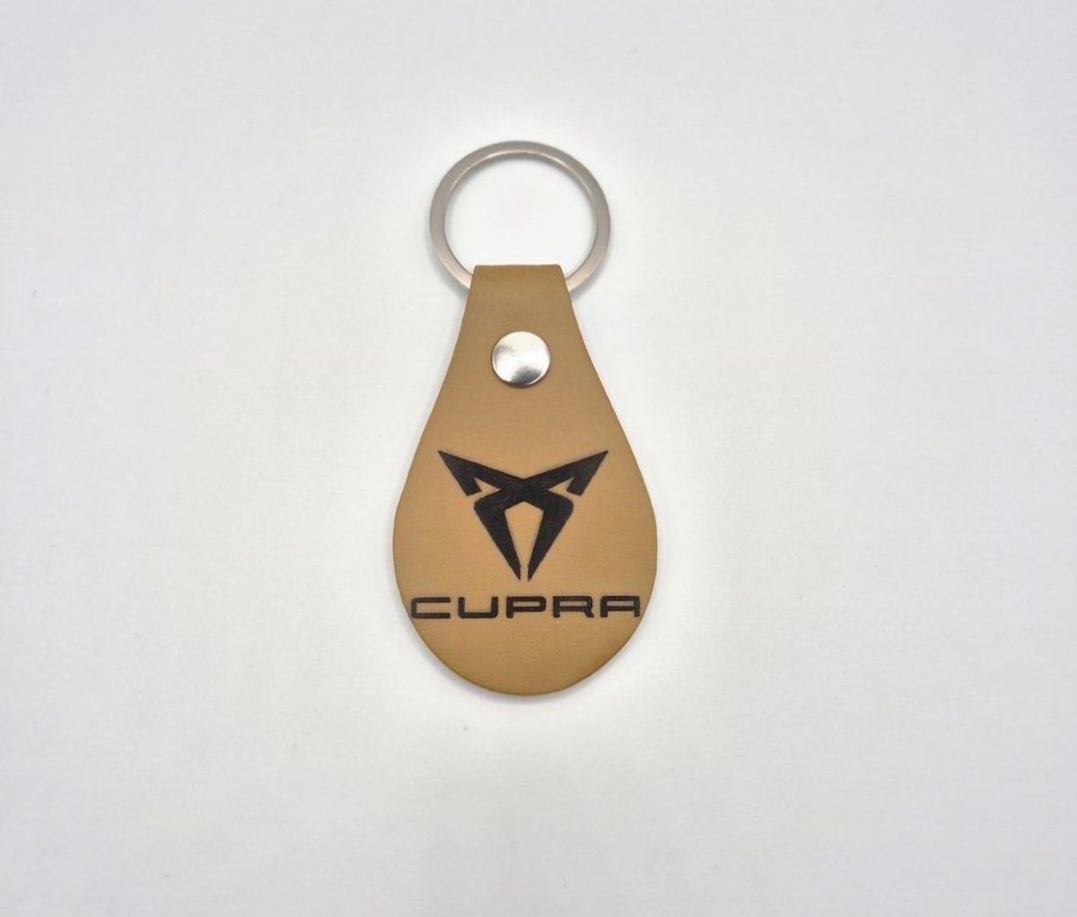 Cupra Schlüsselanhänger mit Lasergravur